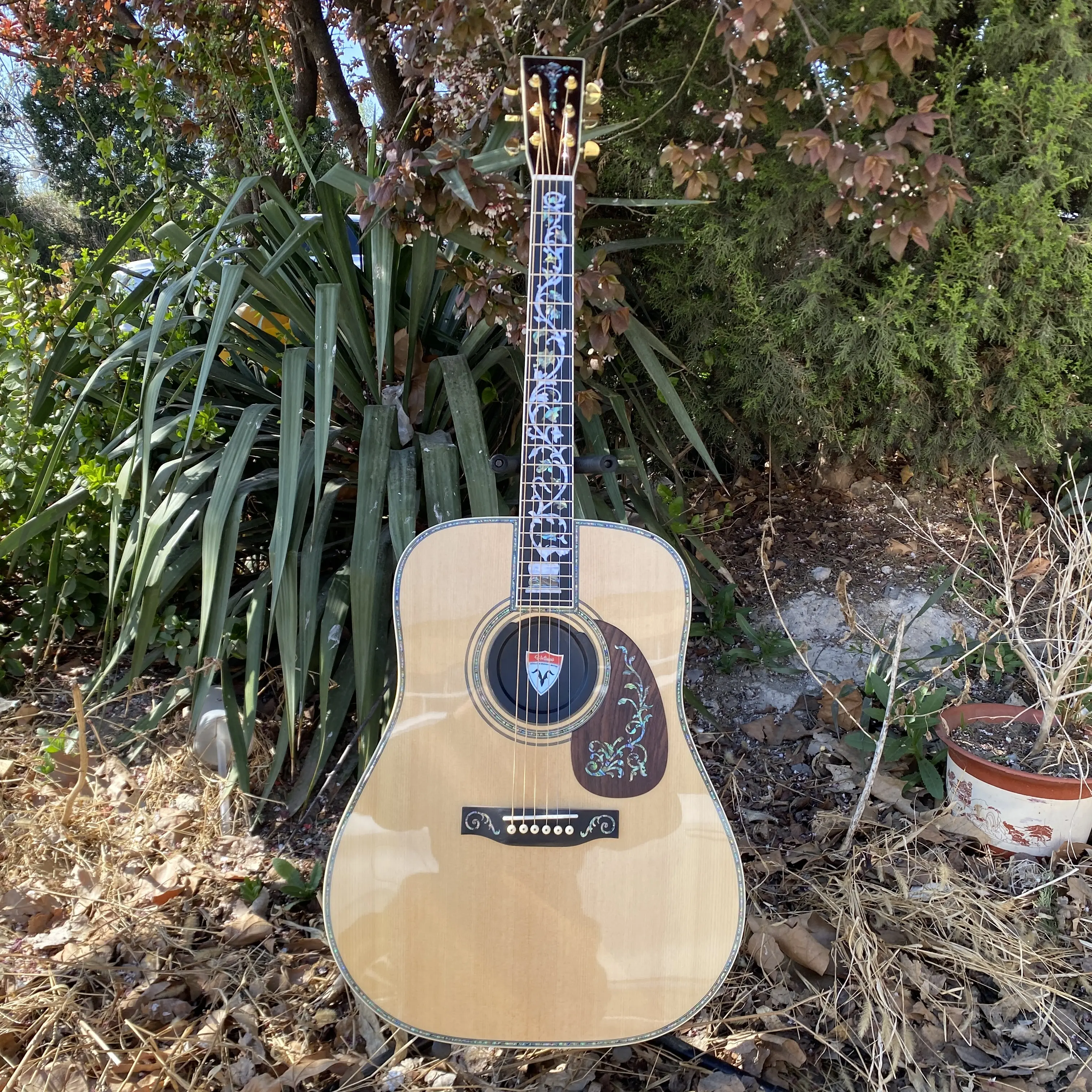 Stylish Handmade D45 Acoustic Guitar, Solid Spruce Top, Abalone Flower Inlaid Fingerboard