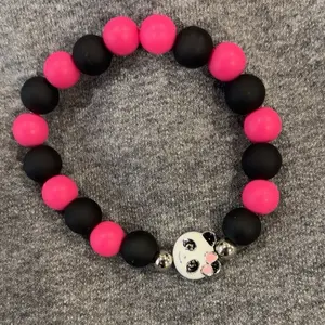 Pinkberry Berrybeads Bracelet with Pink and Black Beads and Adorable Panda Charm.