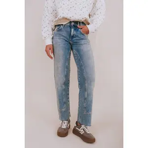 FREE PEOPLE - Risk Taker Mid-Rise Jeans