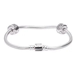 Pandora Barrel Clasp Iconic Bracelet Gift Set B801513-20