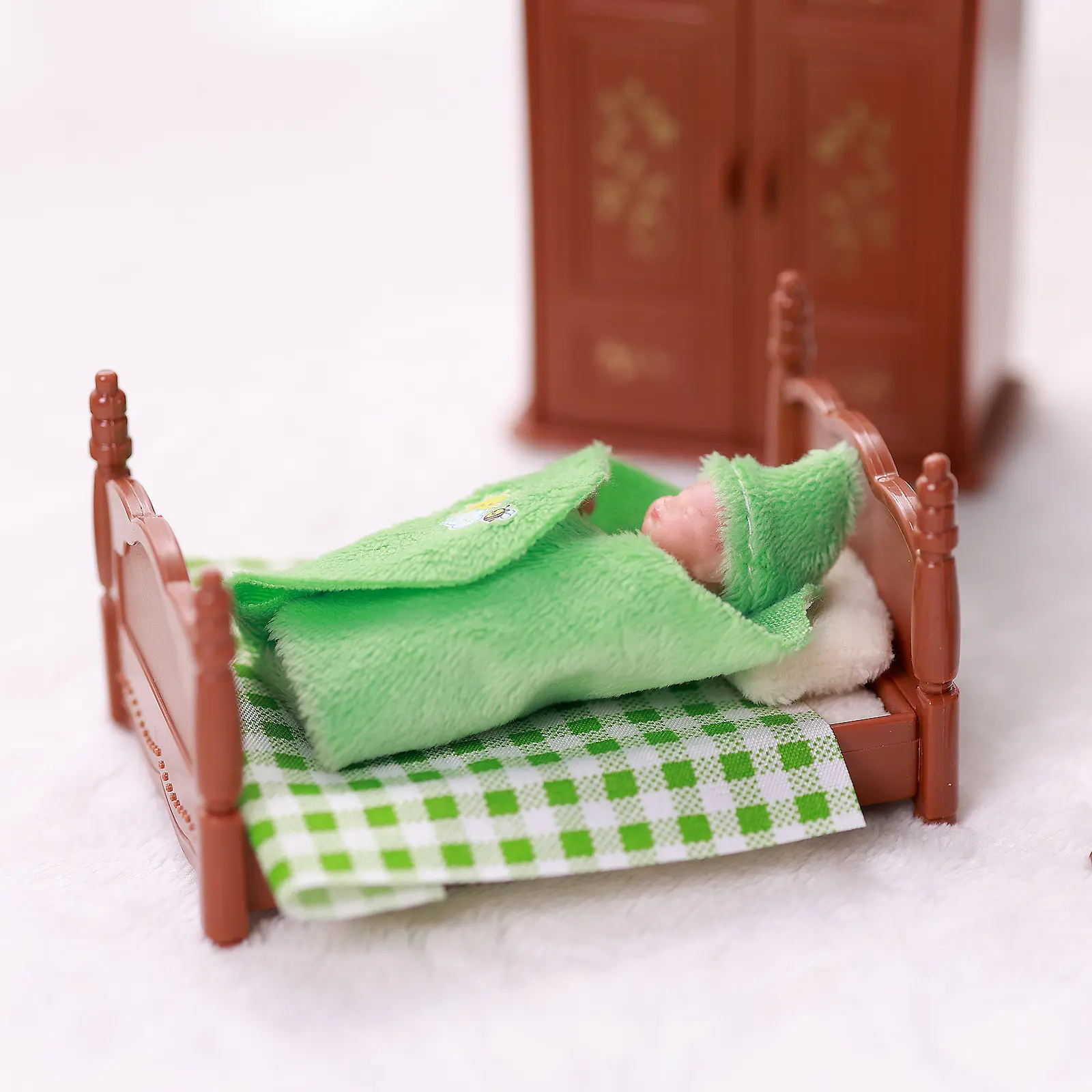 BABESIDE Mini Silicone Baby Dolls, 3 Inch Realistic-Newborn Full Silicone Cute Little Baby Dolls Tiny Real Life Miniature Baby Dolls with Playset Accessories for Girls Kids