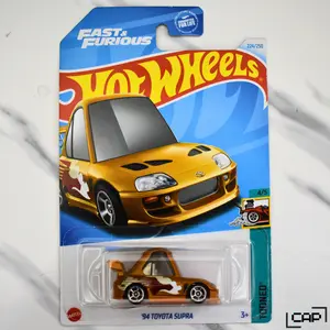 Toyota Supra 94 Gold Tooned Hot Wheels Fast & Furious