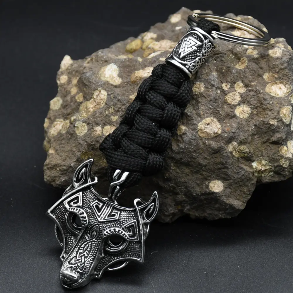 Nordic Mythology Wolf Head Keychain Men's Retro Handmade Survival Rope Lanyard Pendant Keyring Viking Runes Vegvisir Jewelry