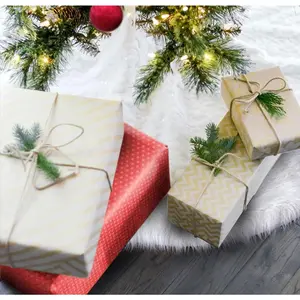 Luxury Faux Fur Snow White 30 Inch Round Christmas Tree Skirt for Xmas Tree Decorations