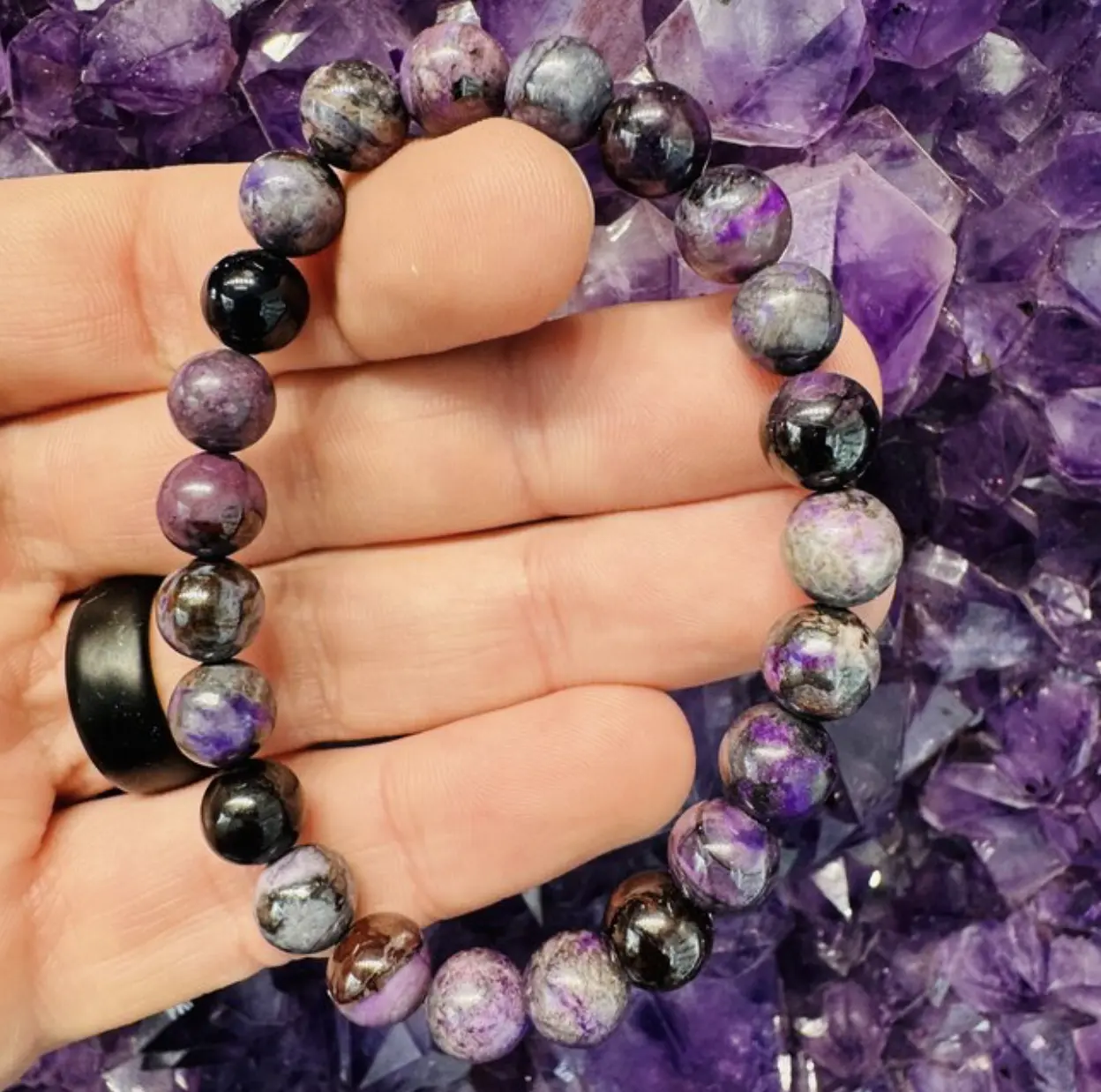 Sugilite Bracelet (Wessels Mine) - 8mm