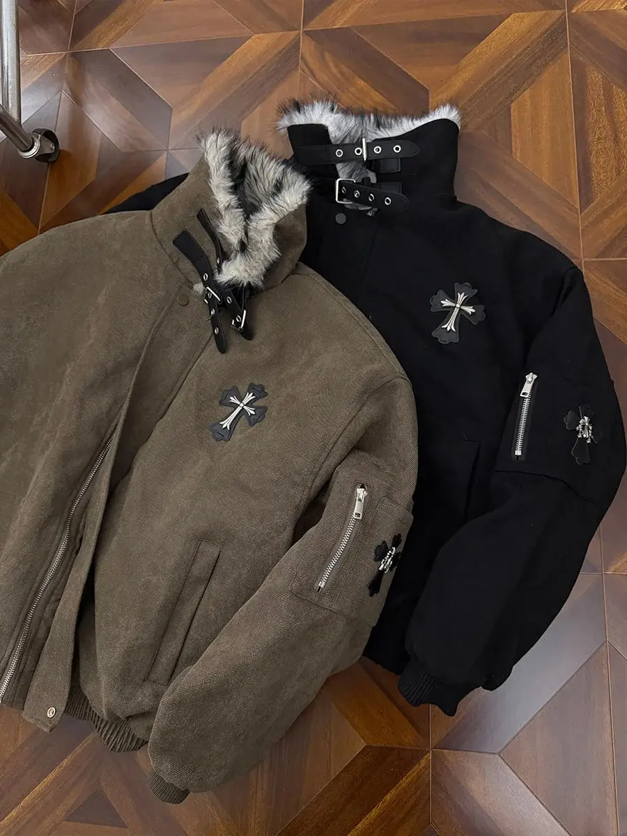 Unisex Fur Collar Padded Jacket Winter Warm High Neck Bomber Coat with Buckle Strap, Zip Pocket Sleeve, Embroidered Cross Patch, Streetwear Y2K Outerwear, Windproof Thick Casual Short Parka for Men Women Fall Winter Outfit Trendy Harajuku Fashion Gift New