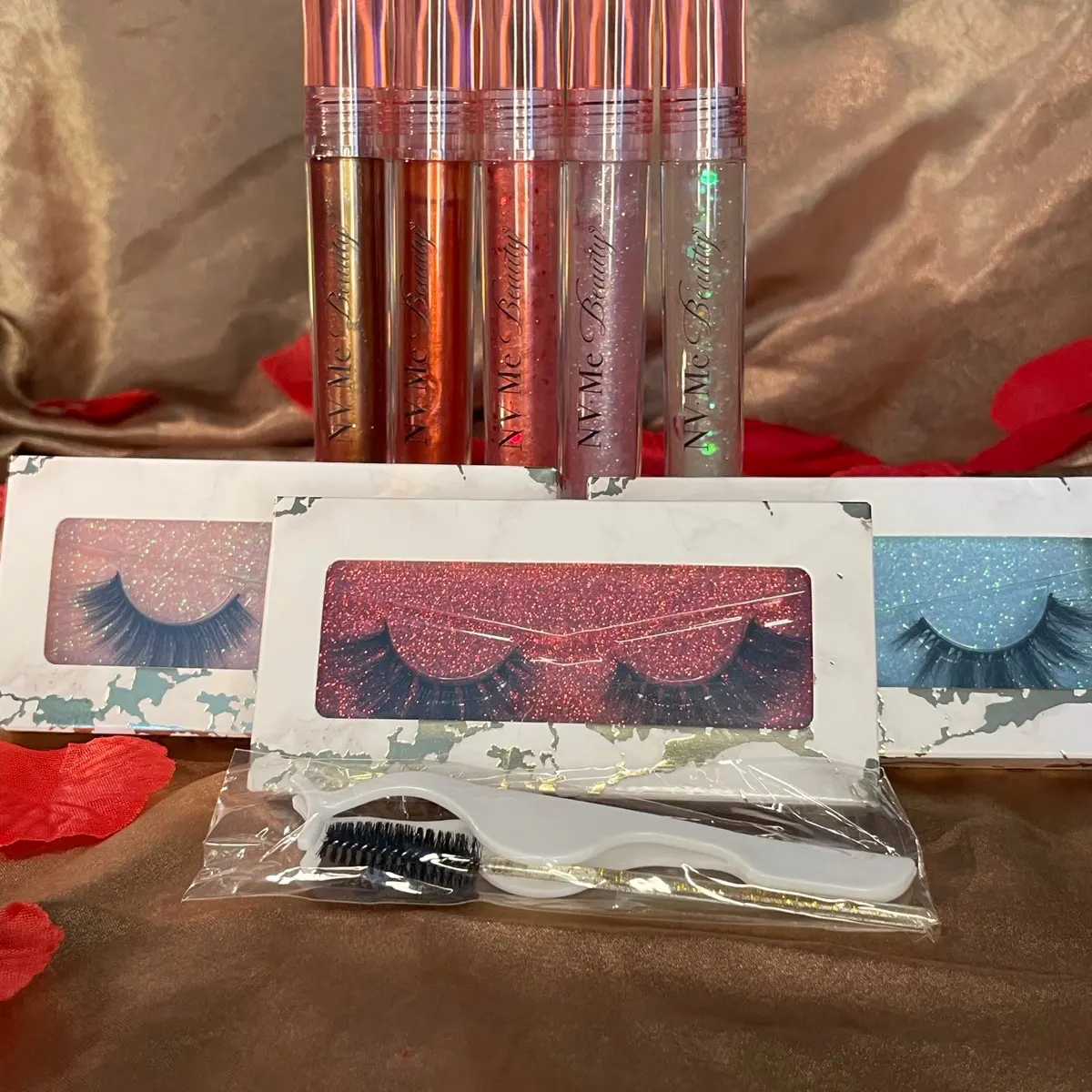 Lip gloss and Lashes