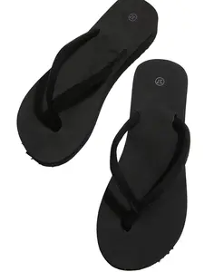 Thick Sole Sandals, Comfortable and Stylish Footwear, Perfect for Daily Wear, Durable and Easy to Clean, Ideal for All Seasons