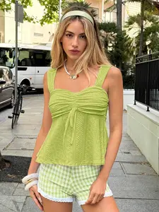 Women's Ruched Waist Hem Square Neck Strapless Sleeveless Top, Sweet Girl Style Blouse, Casual Everyday Fashion Clothing for Women