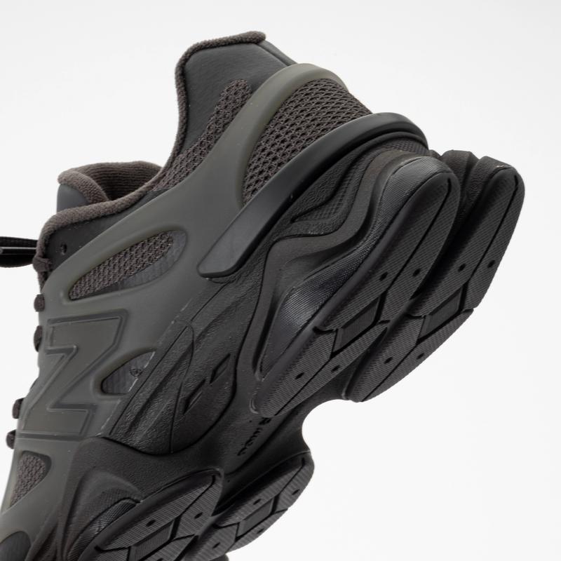 New Balance 9060 X Black Cement U9060IAA Men's Fashion Sneaker New