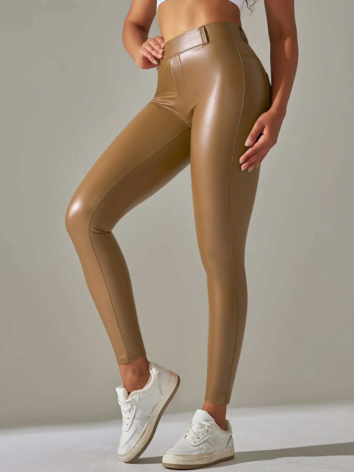 Women's PU Leather Pant, High-Waisted Fitted PU Leggings, Sexy Plain Design, Fall & Winter Wear, Elastic Comfortable Leggings with Pockets