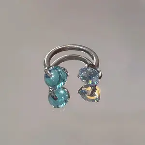 F136 Titanium Alloy Horseshoe Bar Piercing Jewelry with Three-Pronged Round Glass Zircon Internal Thread Design Trendy Comfortable Nose Ring