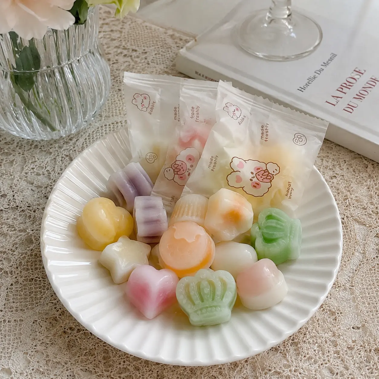 Cute Wax Candy Gift Box, 3.5 oz Box, Mixed Fruit Flavors with Juice Filled Center, Fun Candy Shapes, Sweet Snack Surprise for All Ages