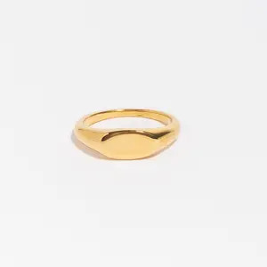 Albie Signet Ring
