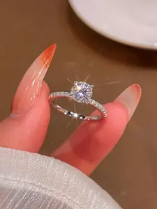S925 Sterling Silver 1CT Moissanite Solitaire Ring, Elegant Jewelry for Women, Trendy All-match & Exquisite Jewelry for Birthday Gift with Box