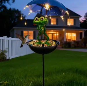 Solar Outdoor Bird Feeder Frog with Umbrella Bird Feeder IP44 Solar Garden Light Hummingbird Feeder Frog Sculpture Yard Lawn Art Decor Perfect Easter Room Decor Solar Garden Lamp Gifts for Mom Wife Daughter Solar Camping Lights No Electricity Needed