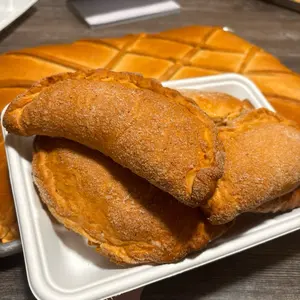 Pastelitos salvadoreños de piña bandeja de 6