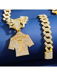 European and American style diamond-encrusted C. Ronaldo number 7 jersey pendant with alloy Cuban chain, new set for daily wear, hip-hop style necklace