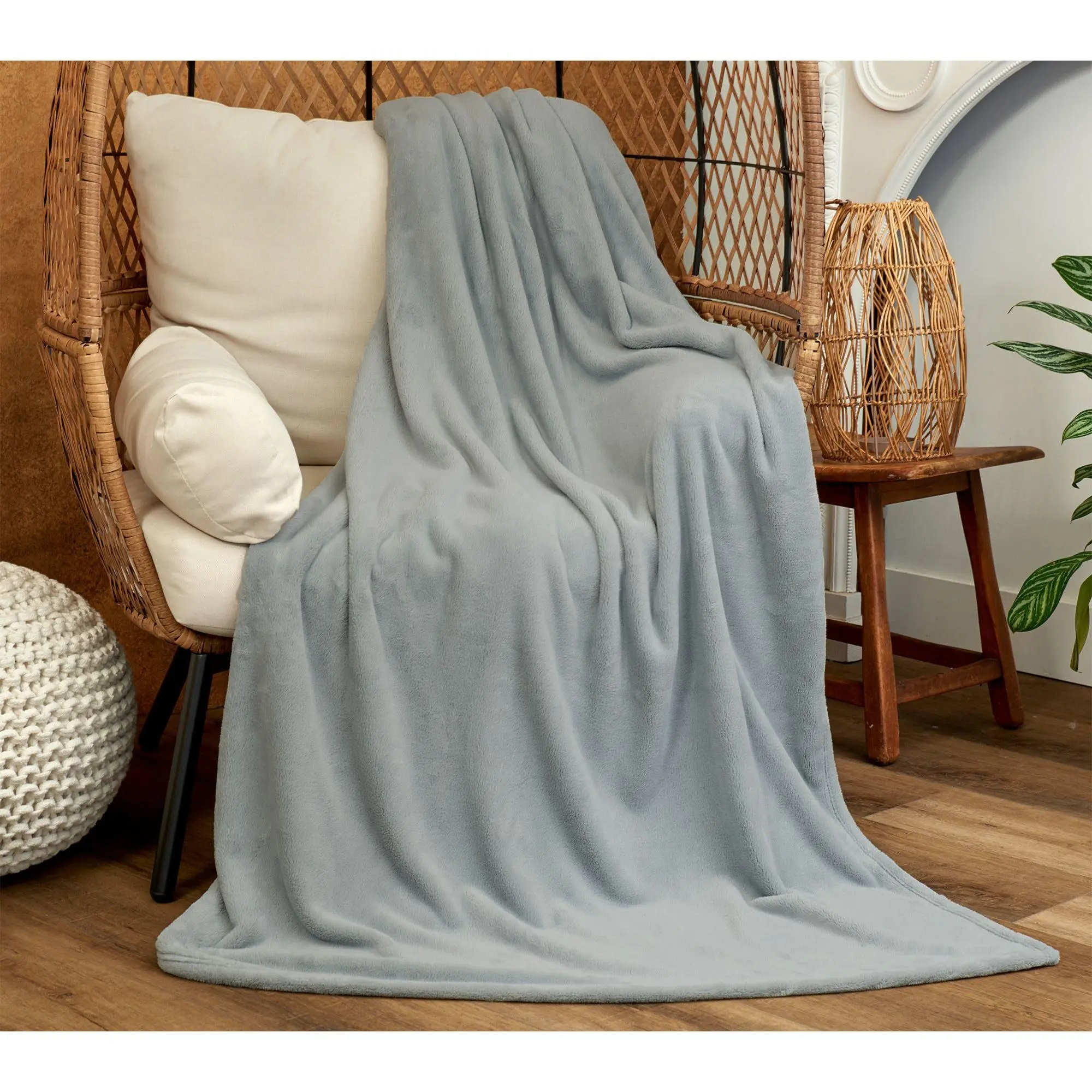 Warmwell Heat-Sustaining Plush 60x70 Throw