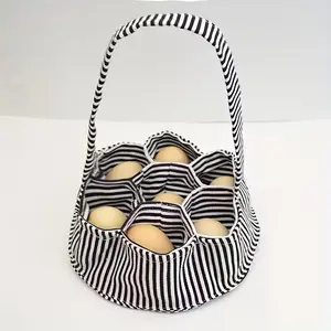 Farmhouse Style Mini Egg Gathering Basket, 7 Pocket Design, Durable Material, Rooster & Hen Pattern, Suitable for Various Birds