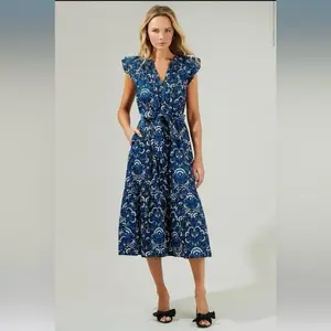 SugarLips Etta Floral Charlotte Button Down Midi Dress