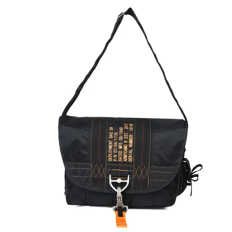 Foldable parachute bag, ultralight shoulder bag with safety buckle, waterproof and scratch-resistant