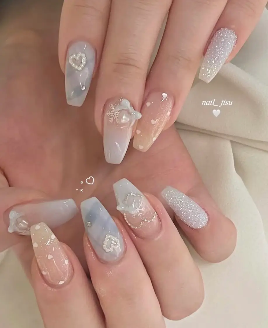 Winter Snowflake Press On Nails, Nude Gray 3D Bow Pearl Glitter Fake Nails, Shimmery French Tip Long Coffin Glue On Nail Set, Reusable Salon Quality False Nails for Women, Cute Icy Korean Style, Christmas Holiday Party Bridal Gift