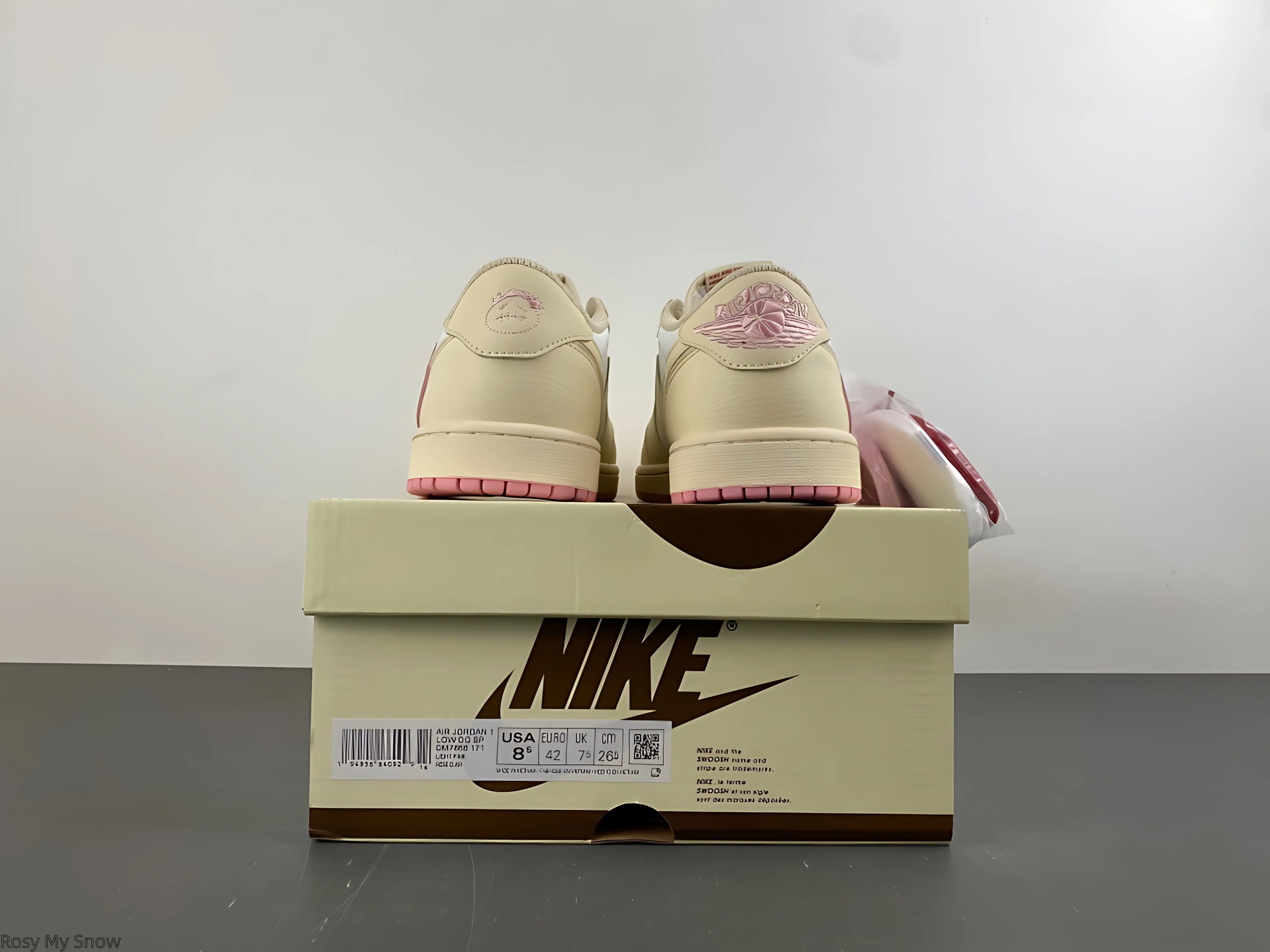 Unisex Low Top Fashion Sneakers | Smooth Leather, Off White Pink Colorway | Women Casual Street Daily Footwear | Brand New Sealed with Original Shoe Box