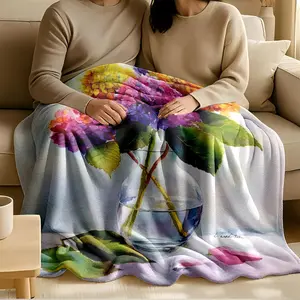1 piece Hydrangea colorful bouquet with transparent vase themed flannel blanket - Modern design flannel blanket, suitable for sofas and beds, all-season use, super soft and comfortable, digital printing, 100% polyester material, machine washable