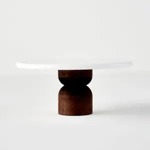 Olmo Marble Cake Stand