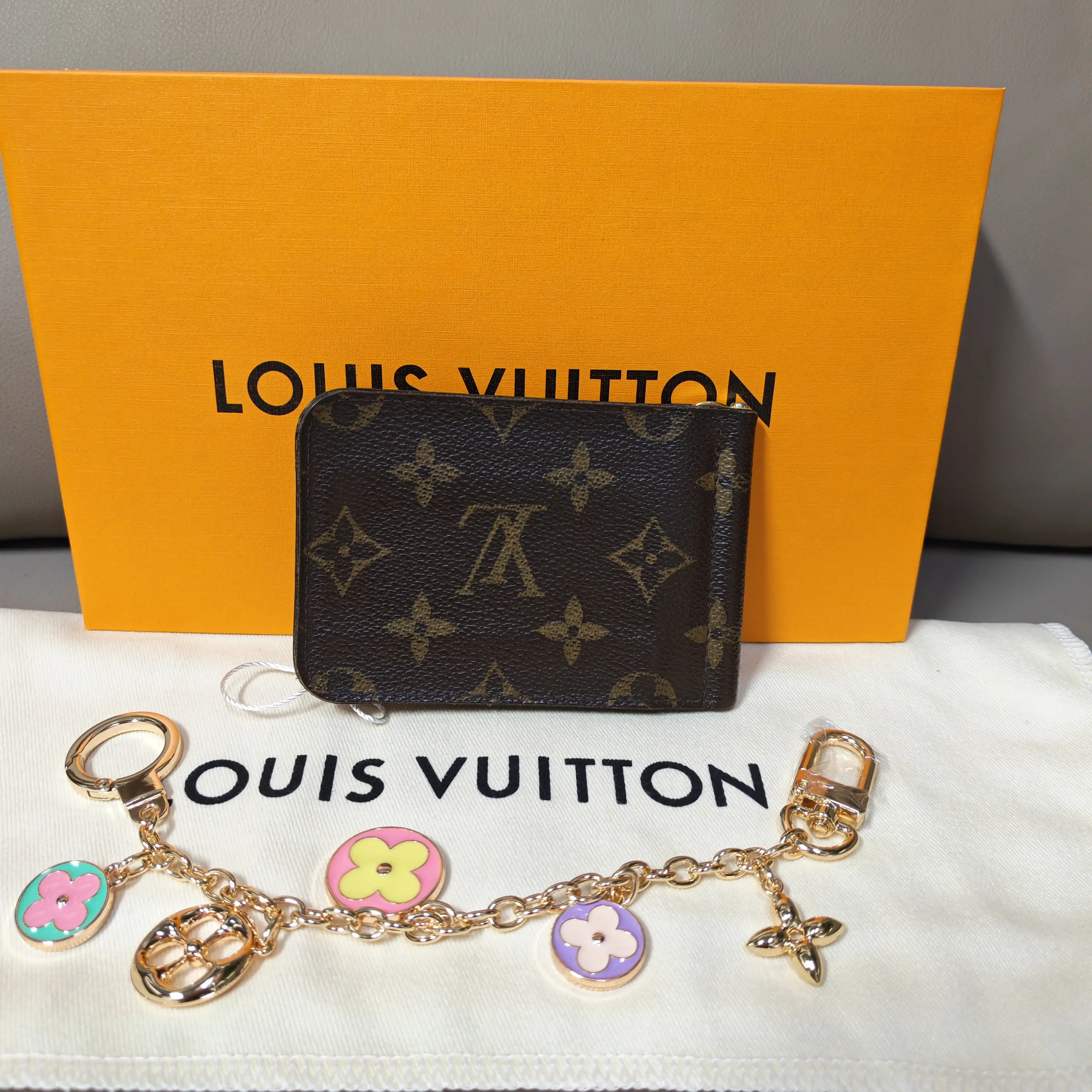 Pre-owned Louis Vuitton LV — Monogram Bi fold Card Holder（SZ H03016）