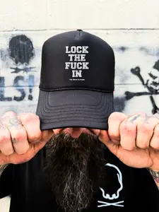 LOCK IN FOAM CURVED BILL BLACK HAT
