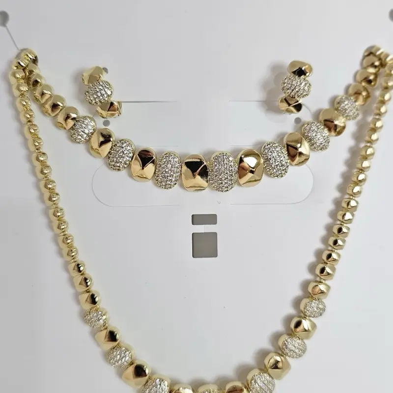 Set jewelry