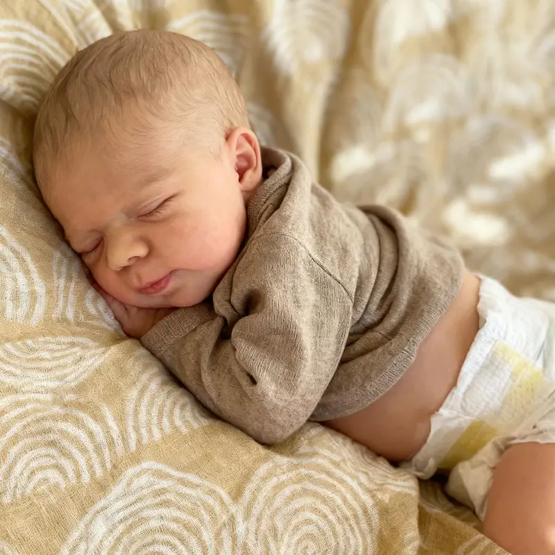 Baby Dolls Silicone Full Body-18 in Realistic Baby Doll Girl, Full Silicone Babys Doll, Lifelike Newborn Babies, Real Life Reborn Dolls Posable with Accessories