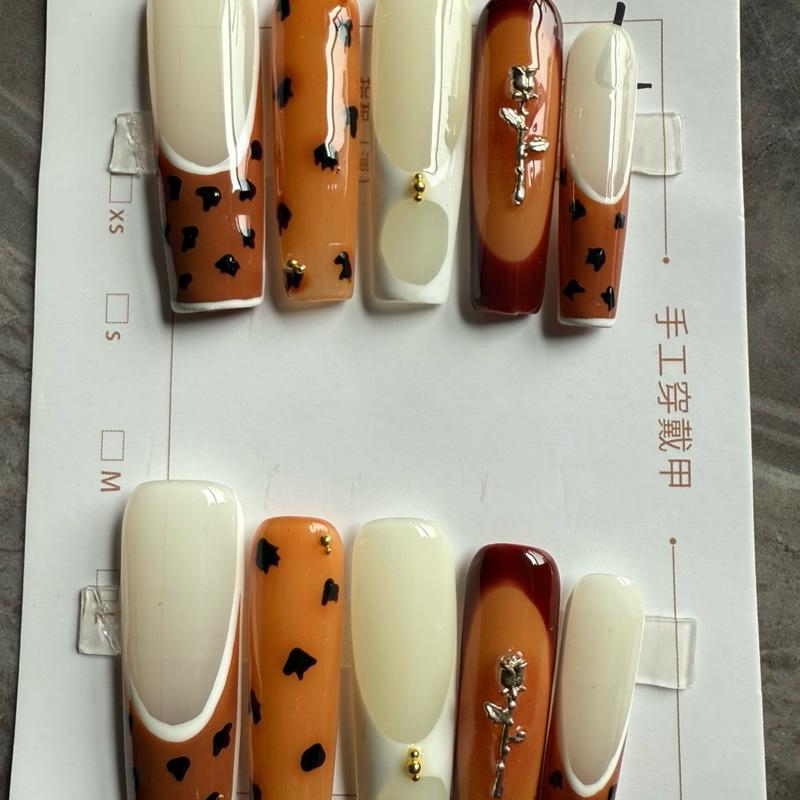 1.7 inches Square Nails Acrylic Press On with Rhinestones and Pearls for Elegant Manicure