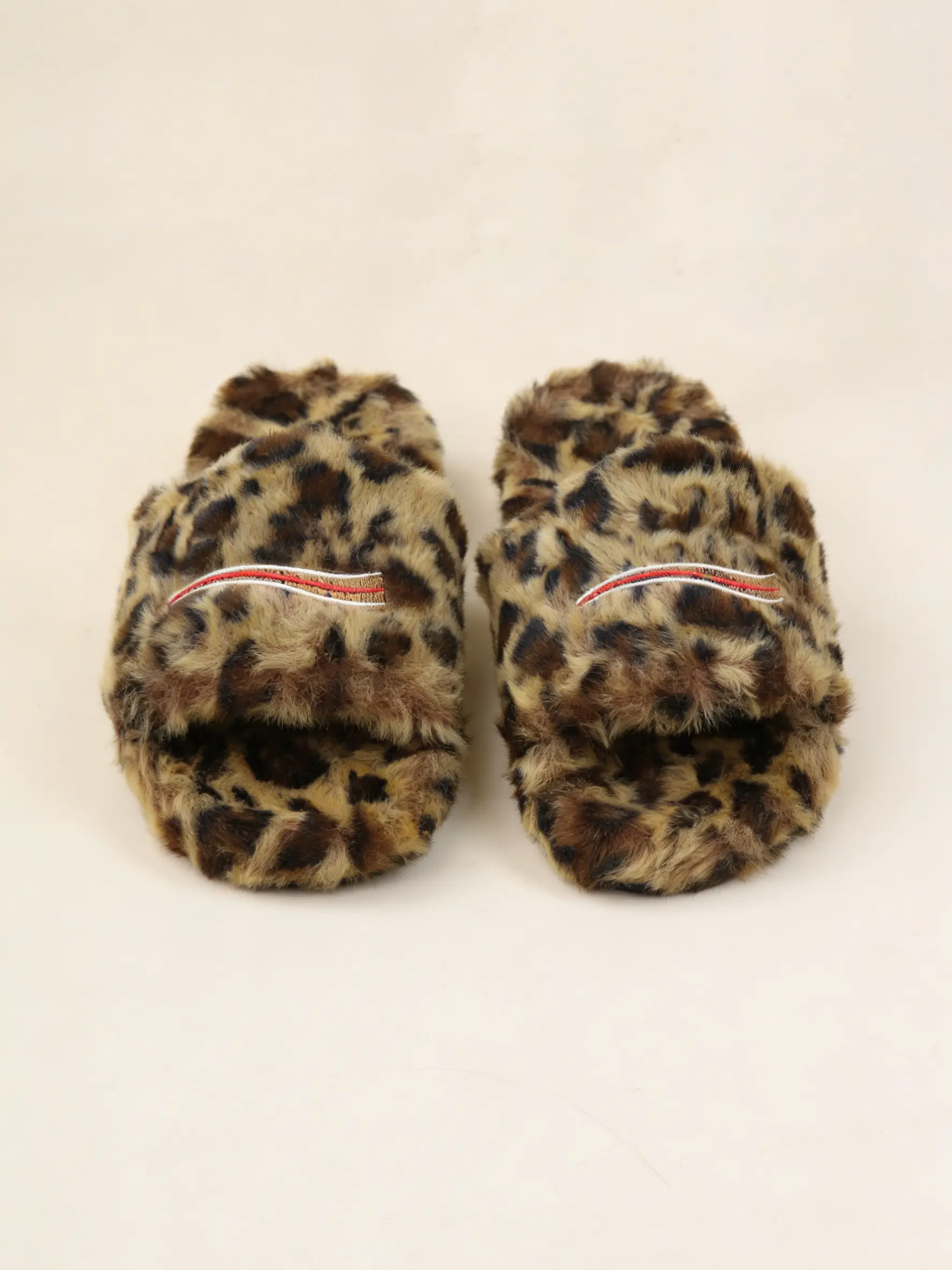 Four seasons plush slippers, suitable for both men and women – warm and soft indoor / outdoor home slippers