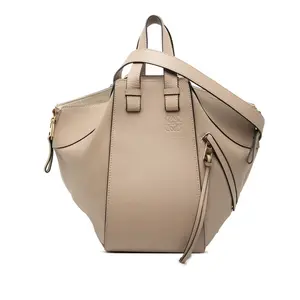 Pre-owned Loewe Calfskin Shoulder Bags Hammock Small Leather 2way Bag