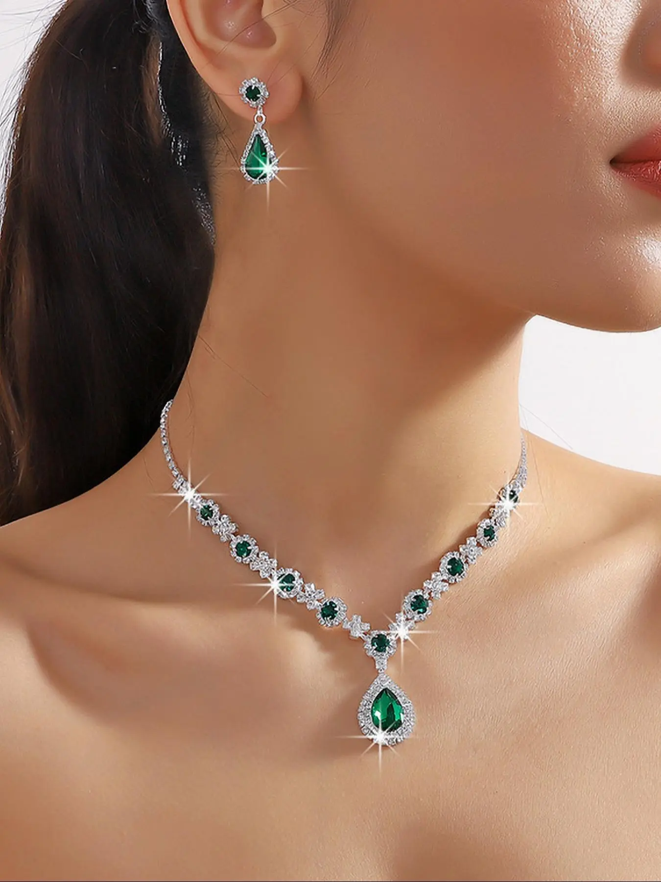 Women's Elegant Water Drop & Flower Shaped Rhinestone Decorated Matching Jewelry Set, Exquisite Trendy Necklace & Dangle Earrings, Chic Teardrop Jewelry Set for Party Decoration, Necklaces Earrings Set