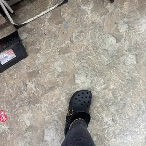 review image 0