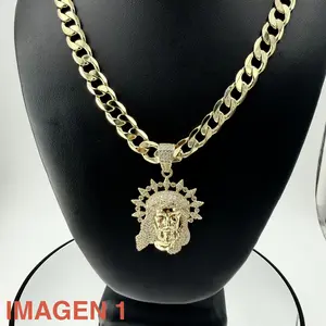 Cadena con dije oro laminado
