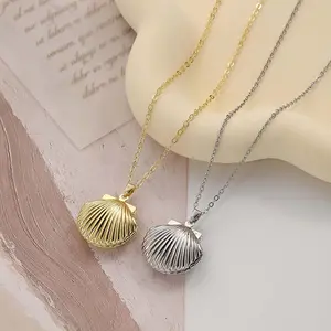 Shell photo box necklace can be opened DIY photo accessories to decorate daily ladies necklace gift