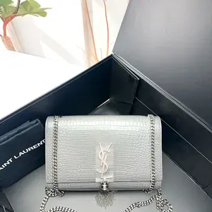 Pre-owned Yves Saint Laurent Leather Shoulder Bags YSL 9.45'' R12419 Shoulder Bag C533652148 0312 T1 Rina