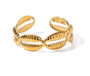Mini Shells Ring