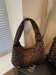 1pc Women's Fashionable Casual Retro Leopard Print Studded Underarm Bag Perfect for Daily Commuting, Shopping, Dates, or Gifts Essential Women's Shoulder Bag