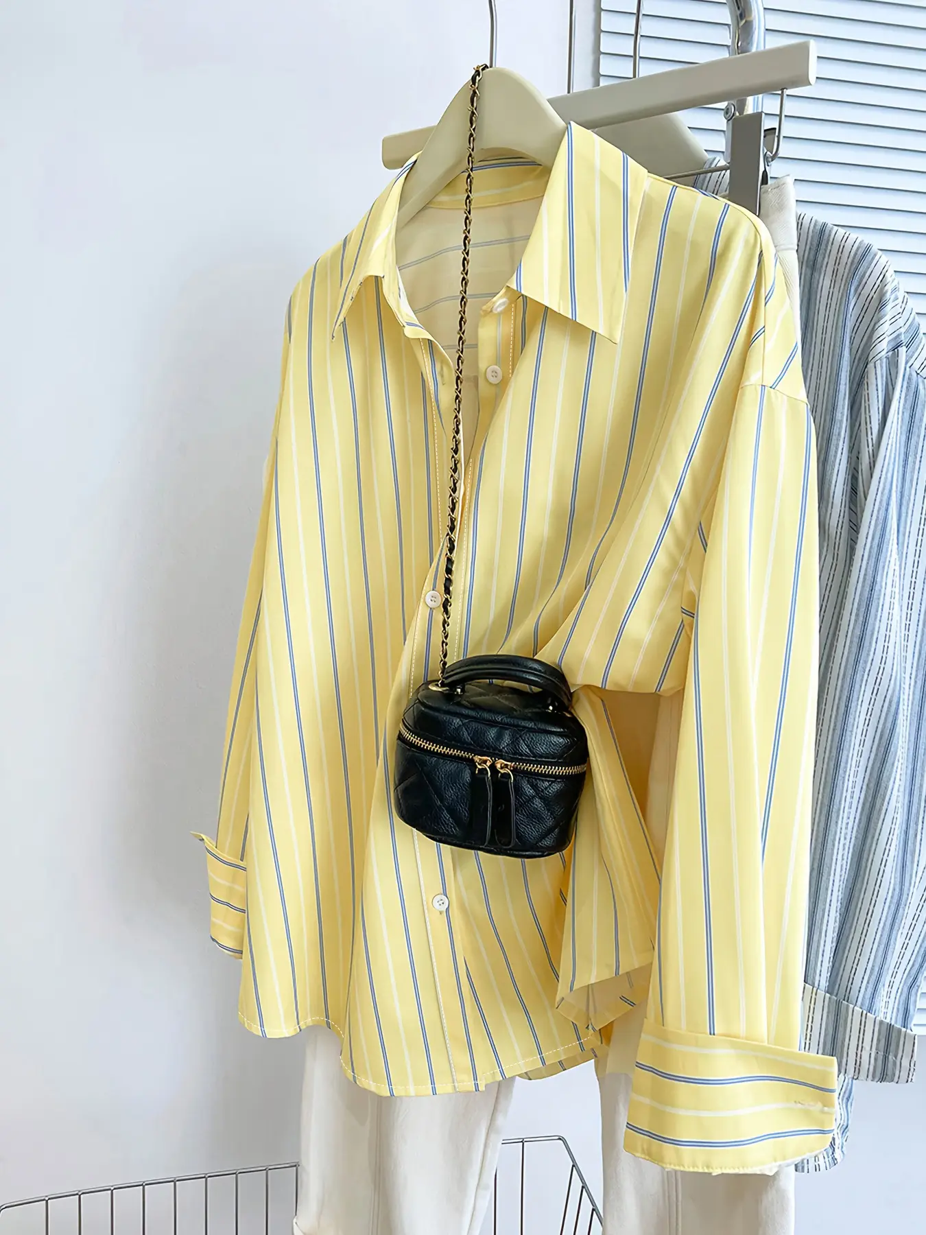 Women's Striped Woven Shirt, Blue Mixed Stripe, Elegant Fashion Casual Slimming Commuter Top, Autumn Versatile Style
