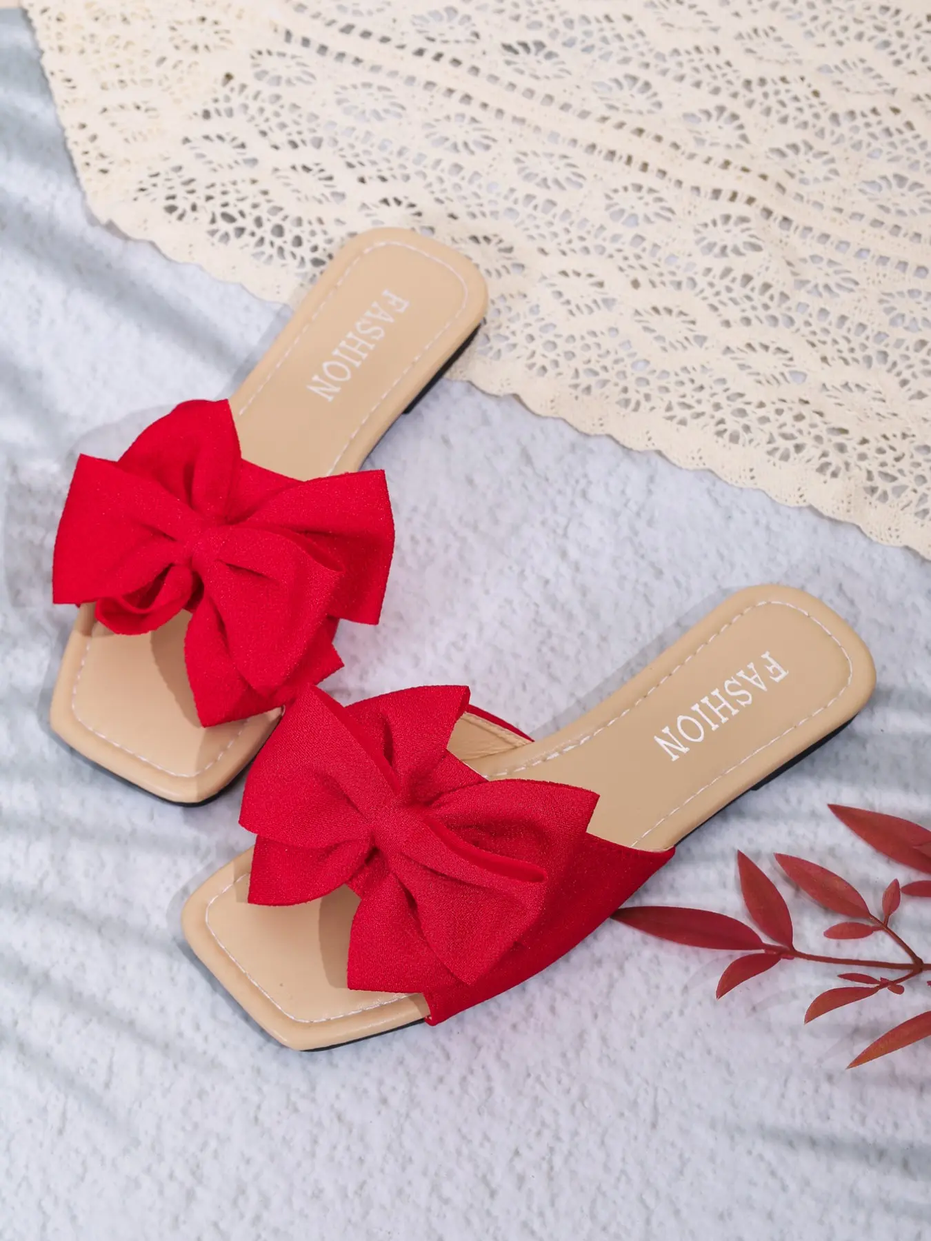 Women's Summer Casual Flat Butterfly Knot Sandals, Summer Style Sandals, Butterfly Decorated Slides, Large Size Comfortable Beach Shoes, Stylish Bow Decorative Footwear, Fashionable Slide Sandals