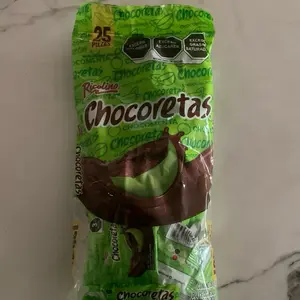 Chocoretas chocolate ball candy