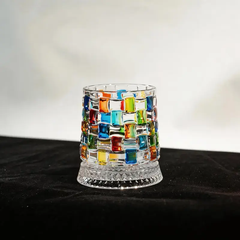 Minimal Luxury Crystal Tumbler with Smooth Spin Design,Hand-Painted Embossed Rotating Whiskey Glass Minimal Luxury Crystal Tumbler with Smooth Spin Design,Hand-Painted Embossed Rotating Whiskey Glass
