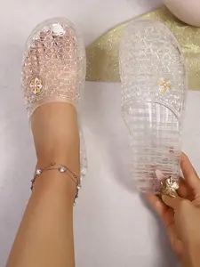 Summer New Transparent PVC Jelly Slippers, Hollow Out Anti-Slip Sandals, Women's Home Bathroom Beach Shoes, Comfortable and Stylish
