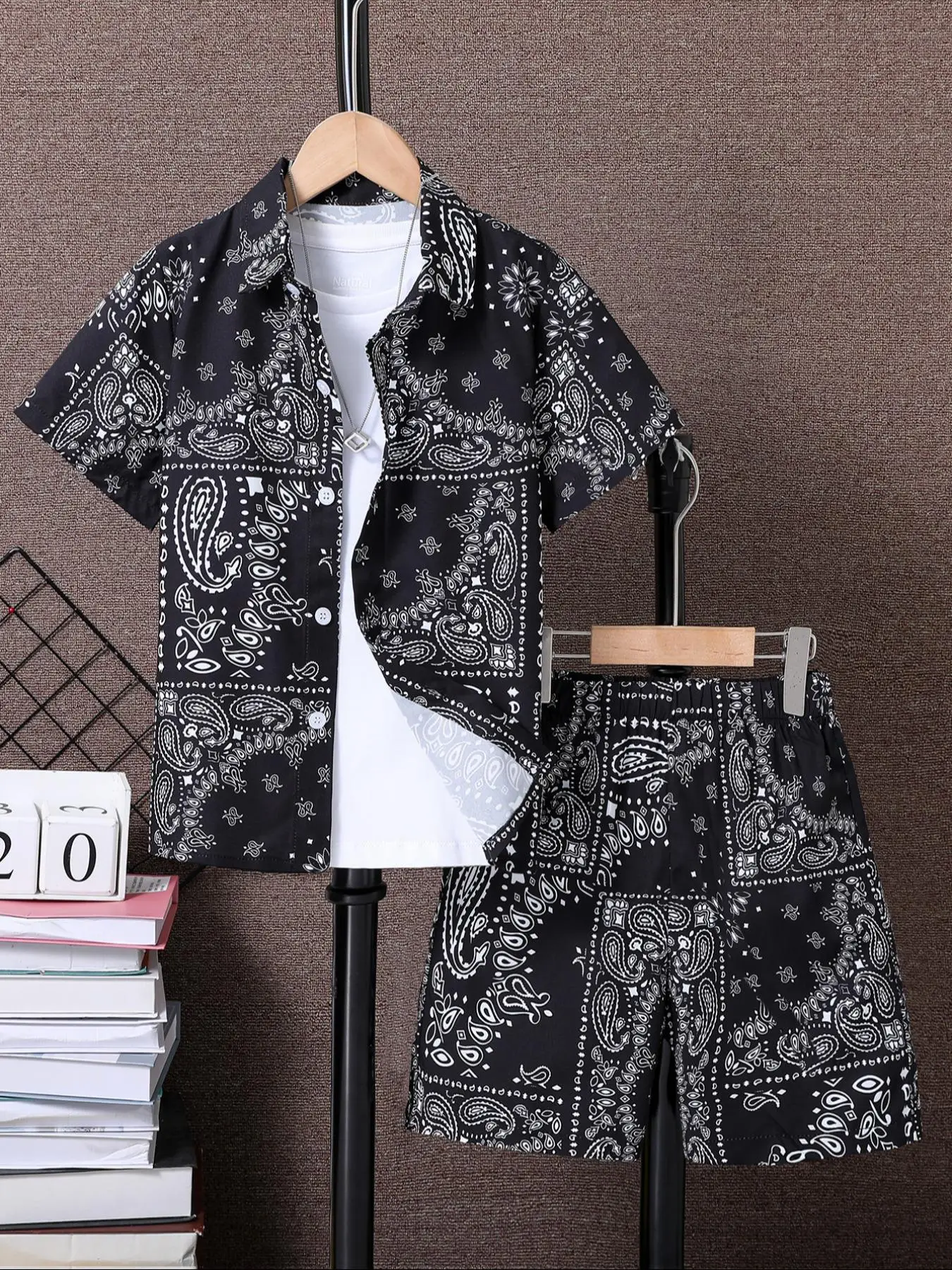 Boy's Paisley Print Button Front Shirt & Elastic Waist Shorts Two-Piece Set, Boho Fashion Short Sleeve Collared Top & Shorts for Beach Vacation Holida
